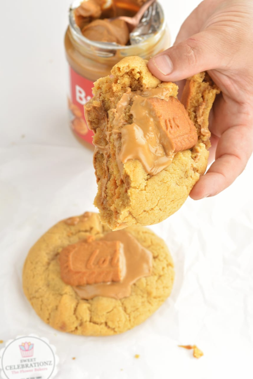 Lotus Cookies