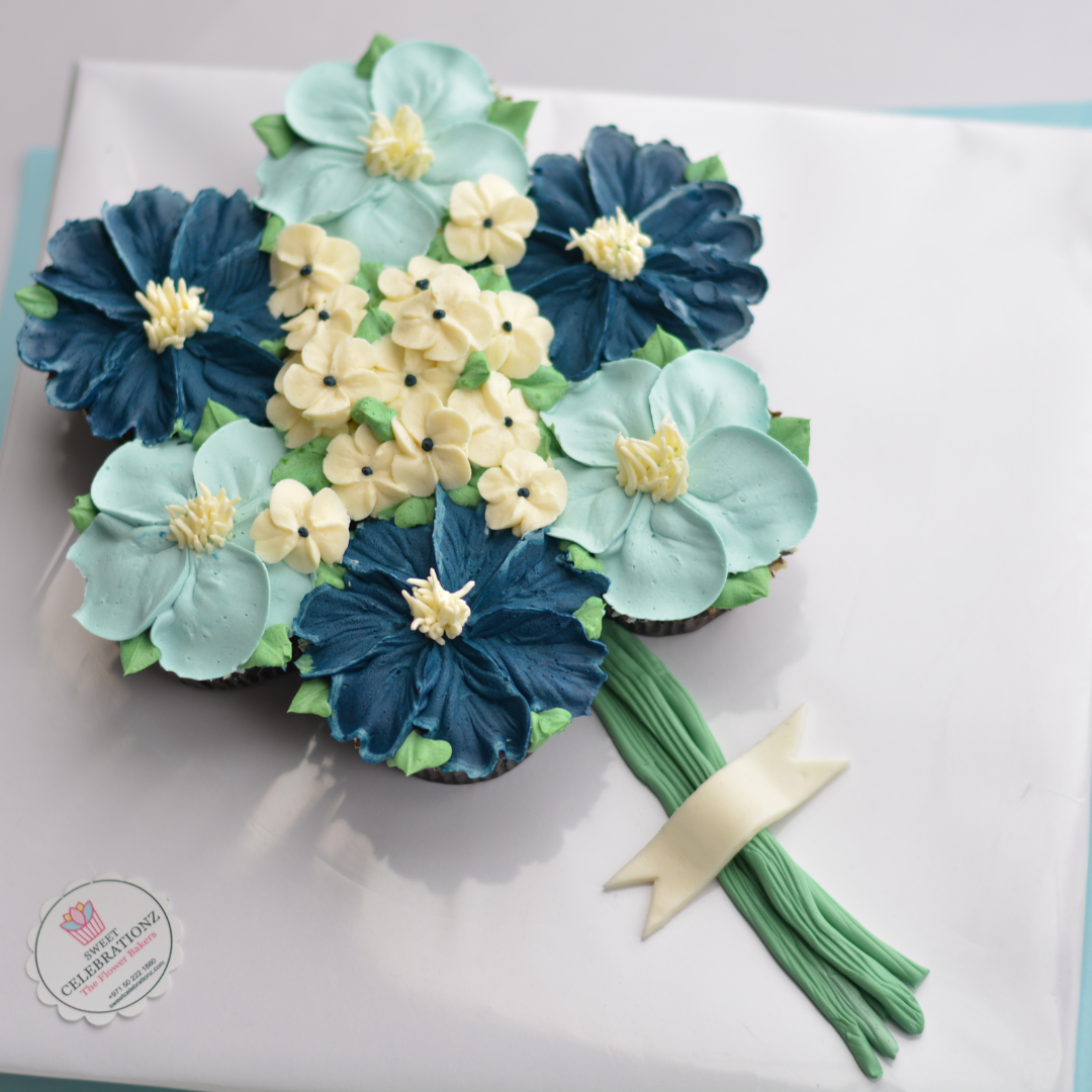 Rakhi Cupcake Arrangement