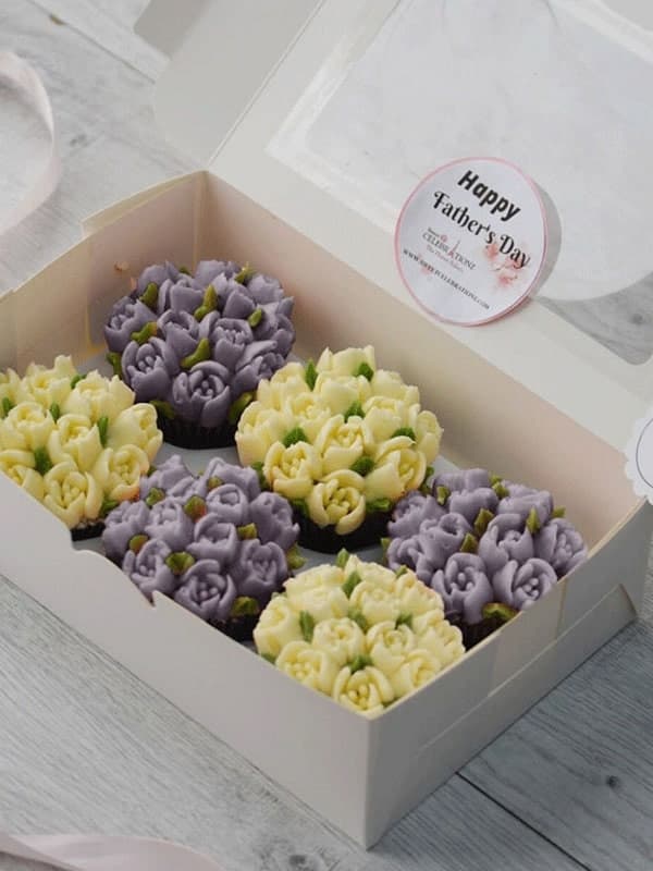 Tulip Cupcakes.