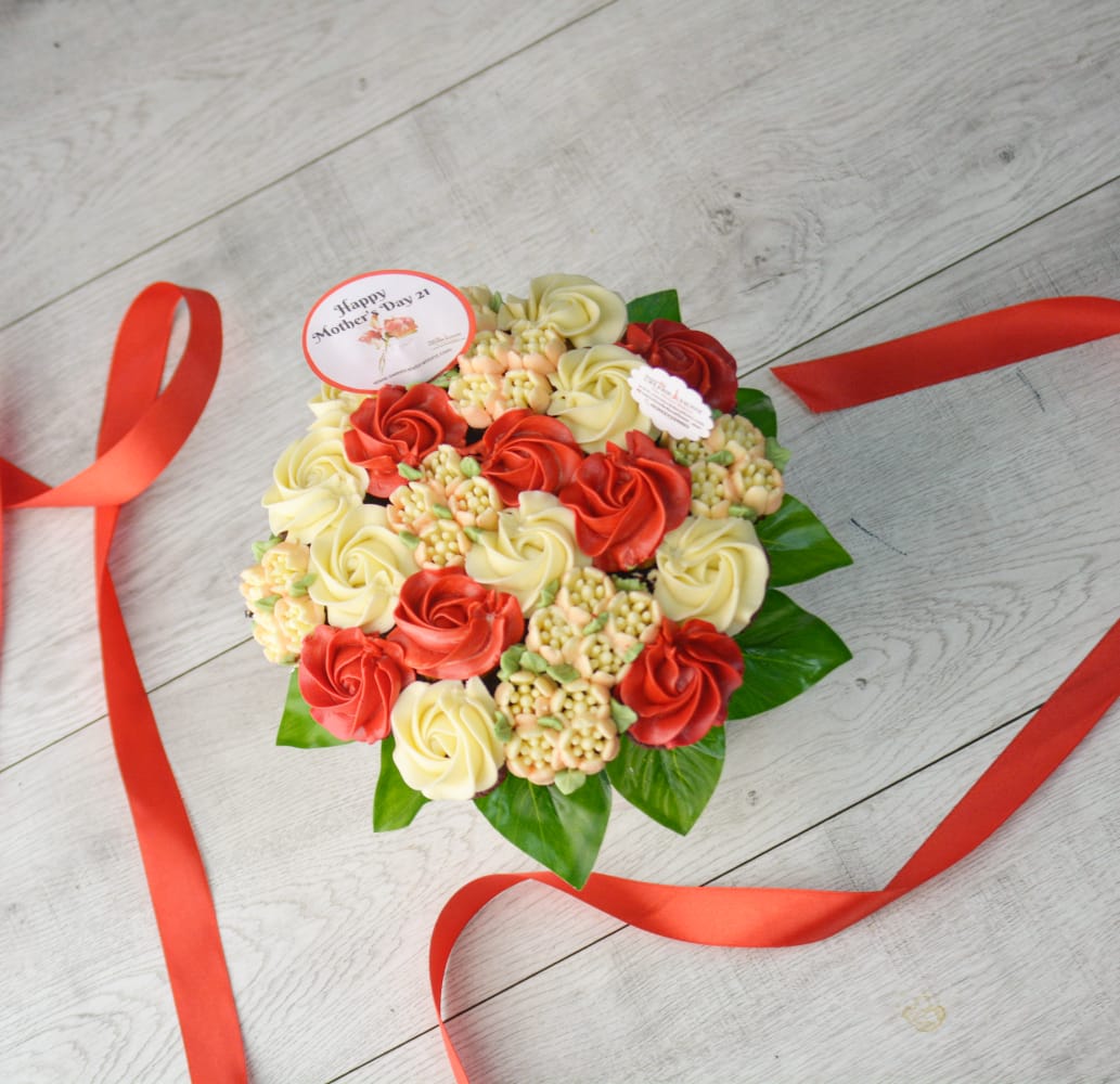 Rustic Bloom Cupcake Bouquet