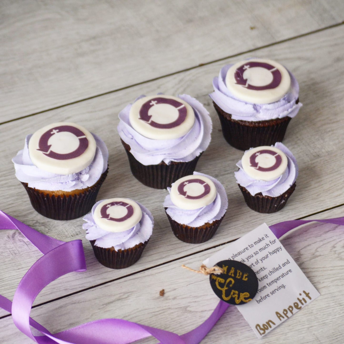 International Women's Day Cupcakes