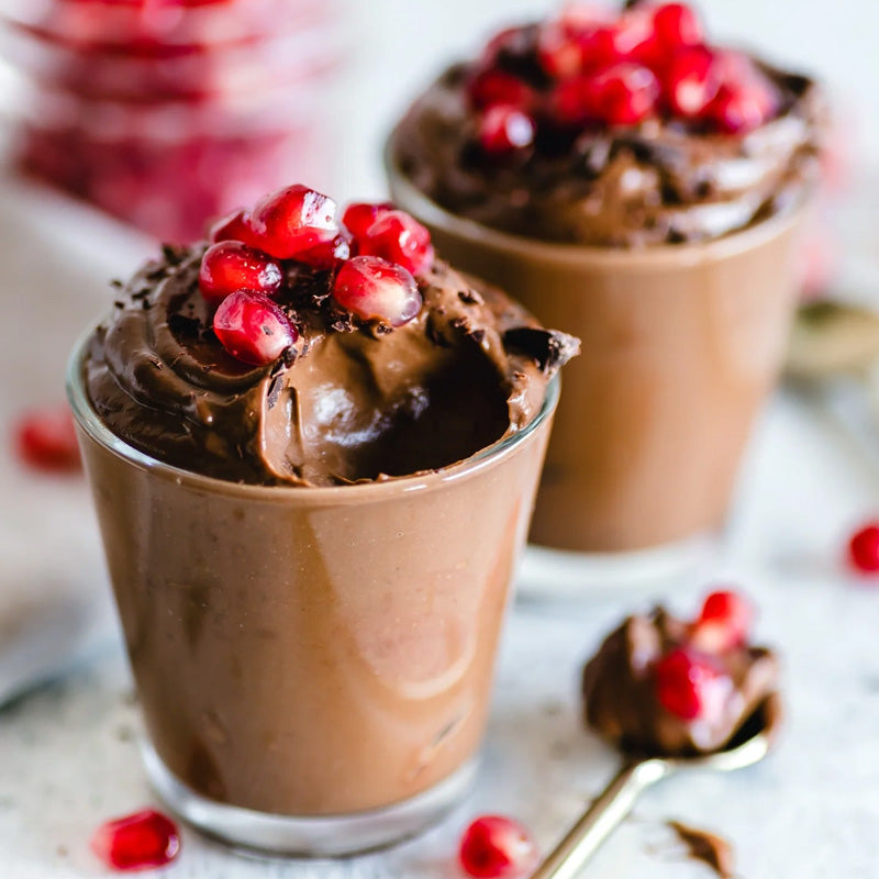 Premium dessert collection in Dubai featuring dessert tables, jars, mini treat boxes and party platters