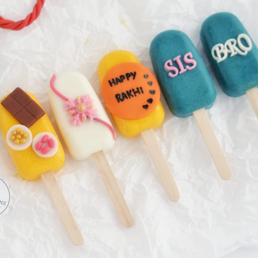 Rakhi Cake Pops