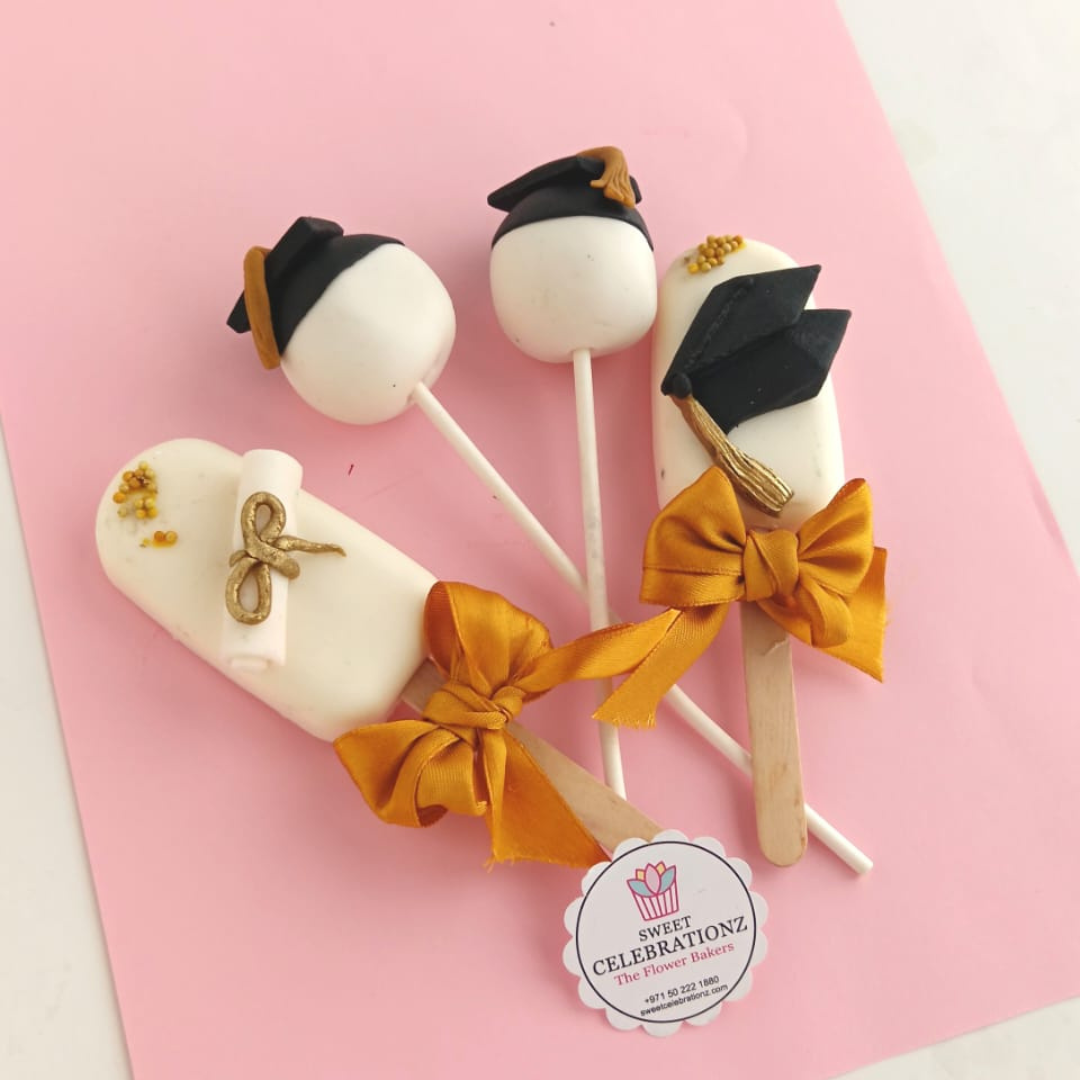 Graduation Cakesicles and Cakepops – Sweet Celebrationz LLC