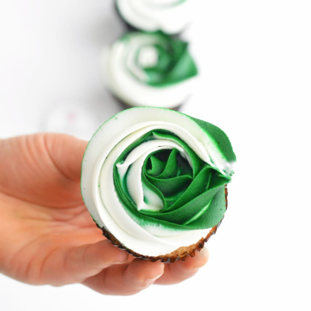 Pakistan Flag Cupcakes