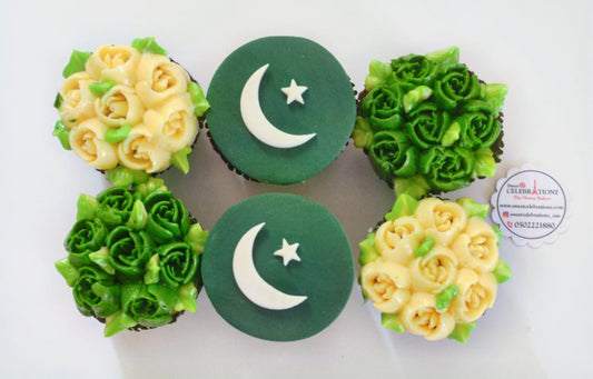 Pakistan Independence Day Cupcakes